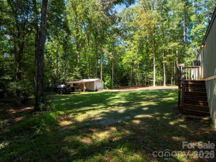6303 Griffin Road, Lancaster, SC 29720.  MLS# CAR4422989, YatesRealty ID 50273. 