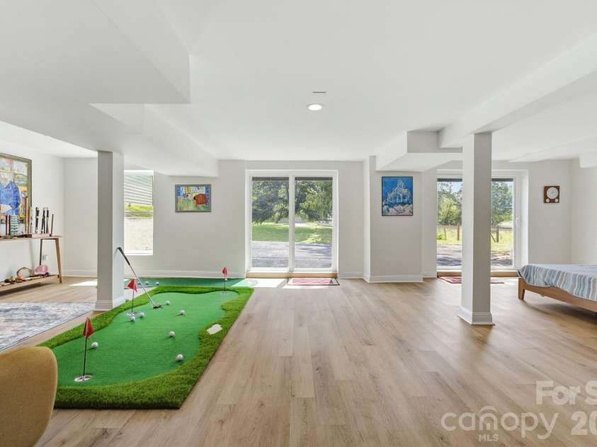 211 Pinner Road, Arden, NC 28704.  MLS# CAR4422716, YatesRealty ID 50274. 