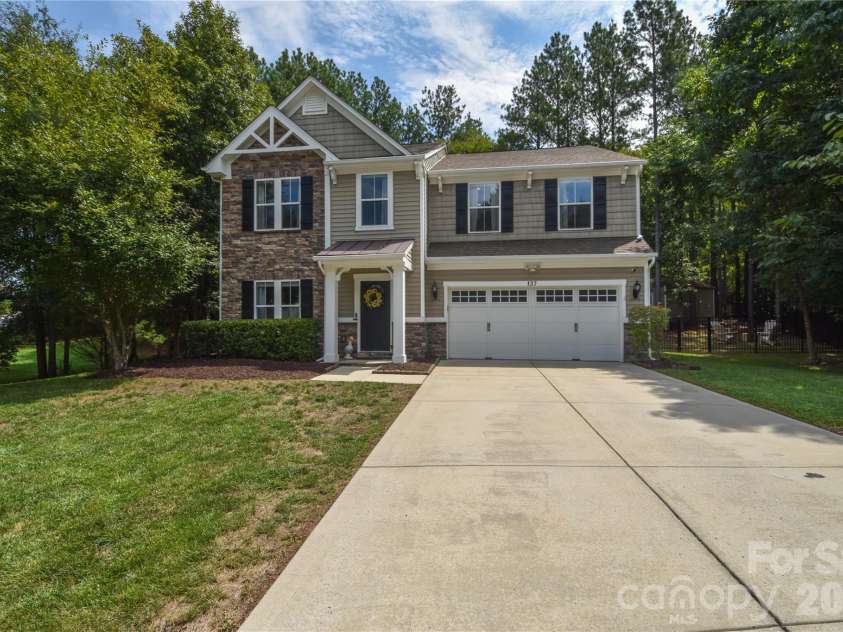 137 Poplin Place, Clover, SC 29710.  MLS# CAR4412950, YatesRealty ID 50275. 