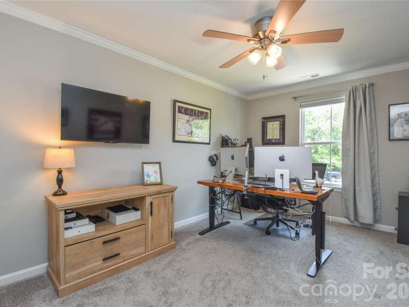 137 Poplin Place, Clover, SC 29710.  MLS# CAR4412950, YatesRealty ID 50275. 