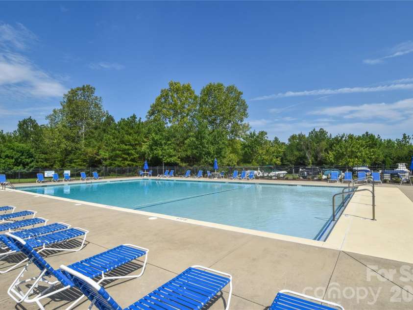 137 Poplin Place, Clover, SC 29710.  MLS# CAR4412950, YatesRealty ID 50275. 