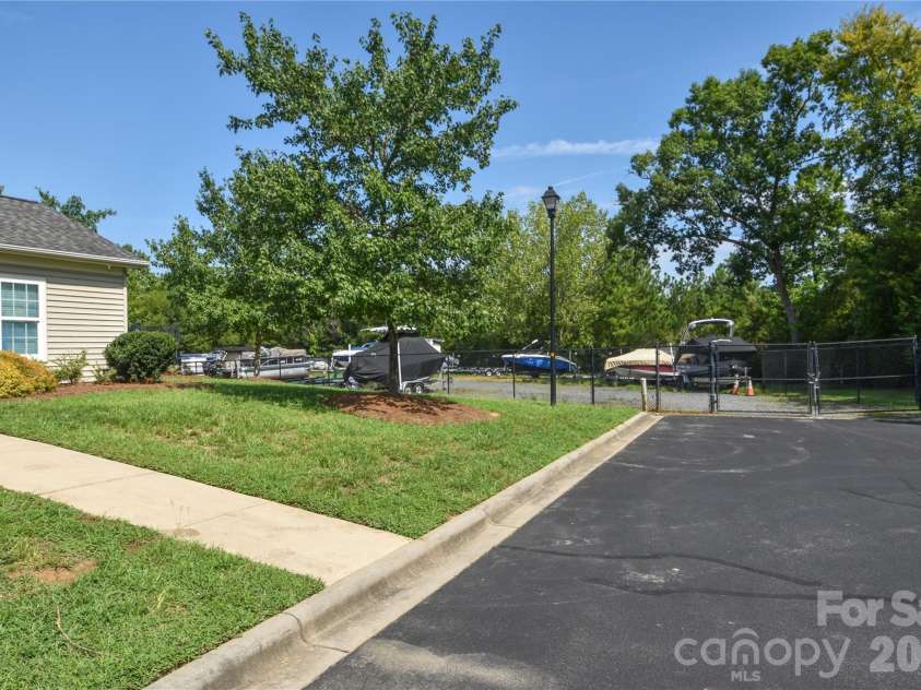 137 Poplin Place, Clover, SC 29710.  MLS# CAR4412950, YatesRealty ID 50275. 