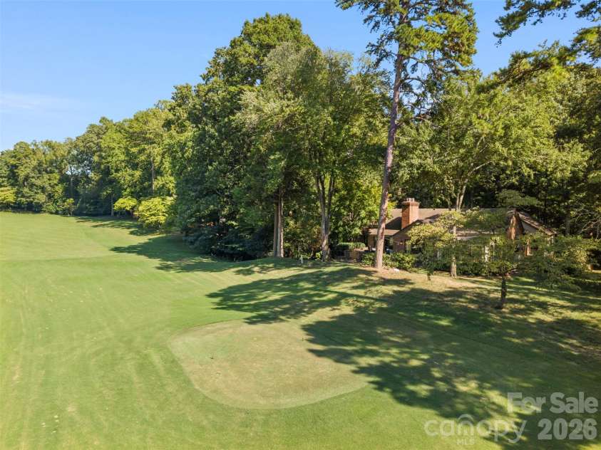 10 Bald Eagle Road, Lake Wylie, SC 29710.  MLS# CAR4421997, YatesRealty ID 50278. Scenic golf-course setting