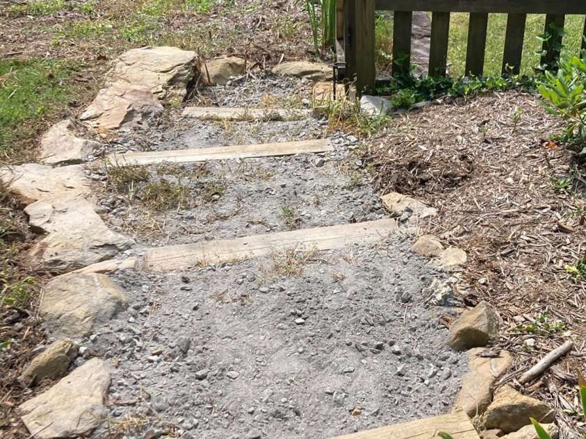 17 Moonlight Trail, Bryson City, NC 28713.  MLS# CAR4160410, YatesRealty ID 5028. 