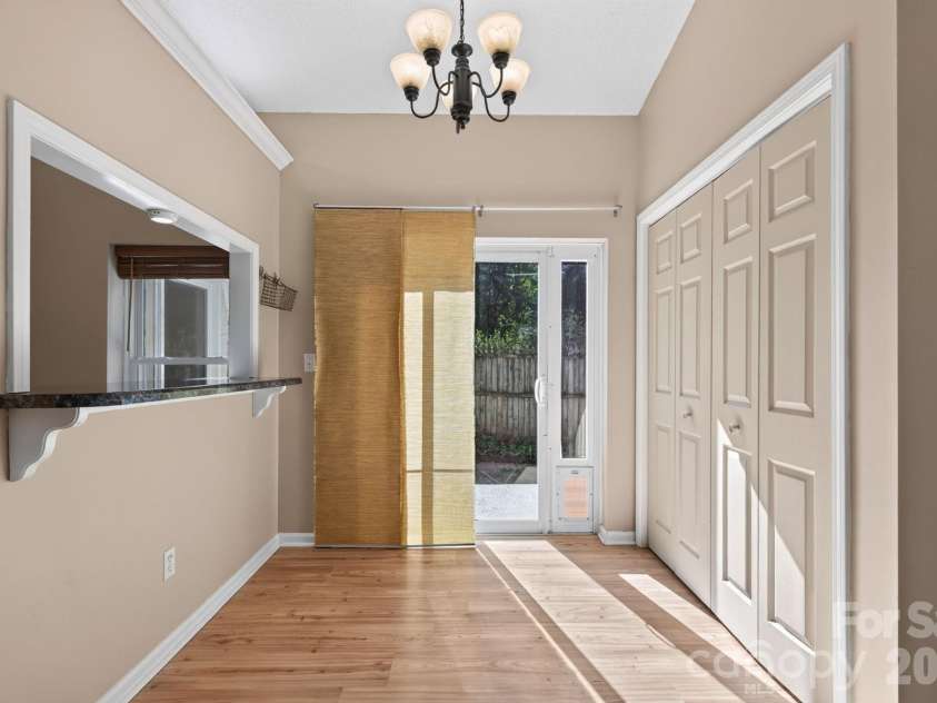 204 Cinnamon Way, Flat Rock, NC 28731.  MLS# CAR4421453, YatesRealty ID 50280. 