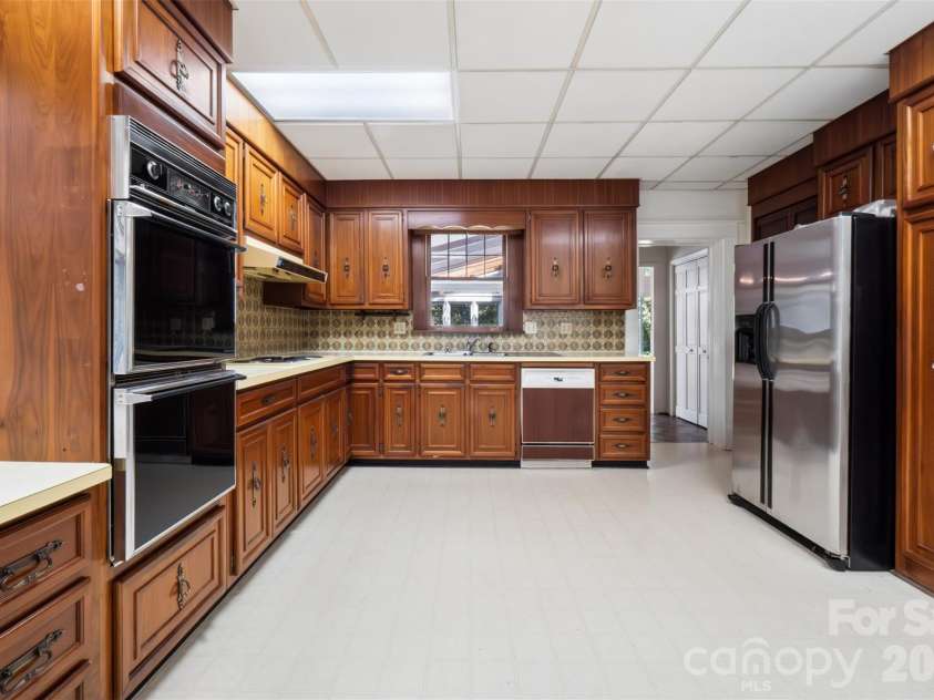 413 Elm Street, Marshville, NC 28103.  MLS# CAR4423645, YatesRealty ID 50282. 