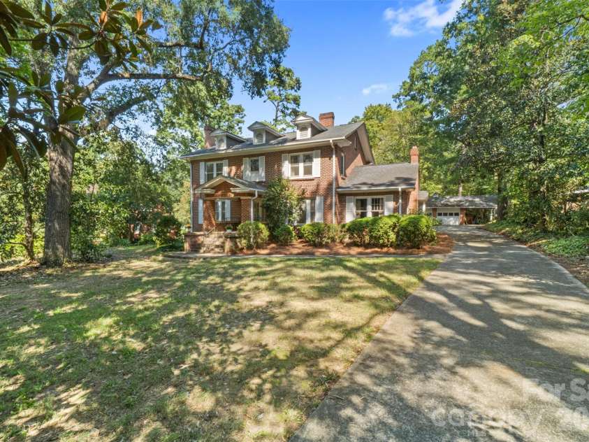 413 Elm Street, Marshville, NC 28103.  MLS# CAR4423645, YatesRealty ID 50282. 