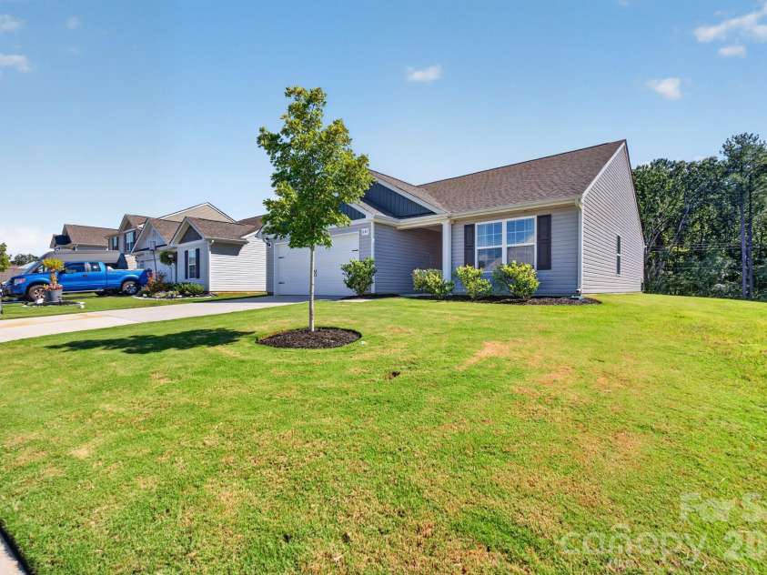 632 Lancelot Drive, Richburg, SC 29729.  MLS# CAR4423740, YatesRealty ID 50292. 