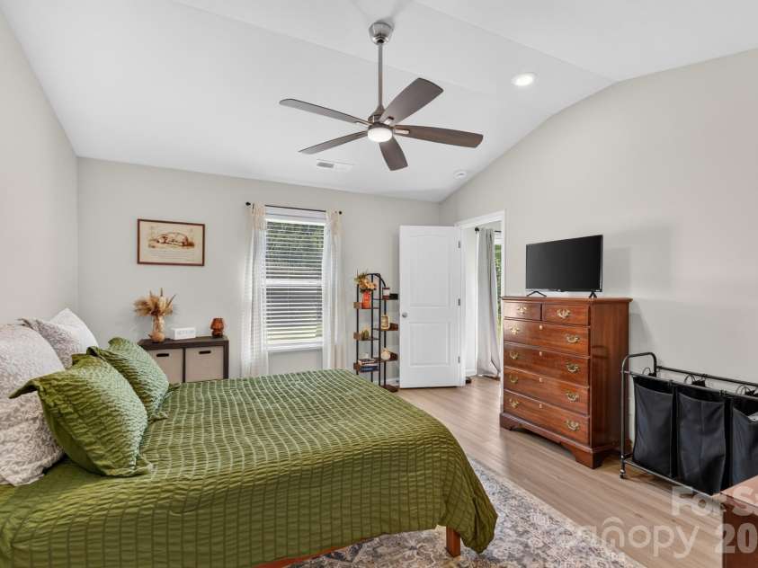 632 Lancelot Drive, Richburg, SC 29729.  MLS# CAR4423740, YatesRealty ID 50292. 