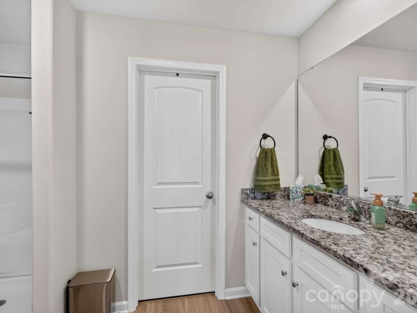 632 Lancelot Drive, Richburg, SC 29729.  MLS# CAR4423740, YatesRealty ID 50292. 
