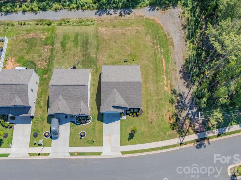 632 Lancelot Drive, Richburg, SC 29729.  MLS# CAR4423740, YatesRealty ID 50292. 