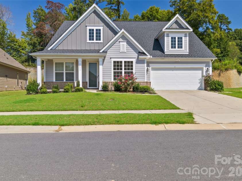 7893 Creek Park Drive, Denver, NC 28037.  MLS# CAR4420383, YatesRealty ID 50293. 