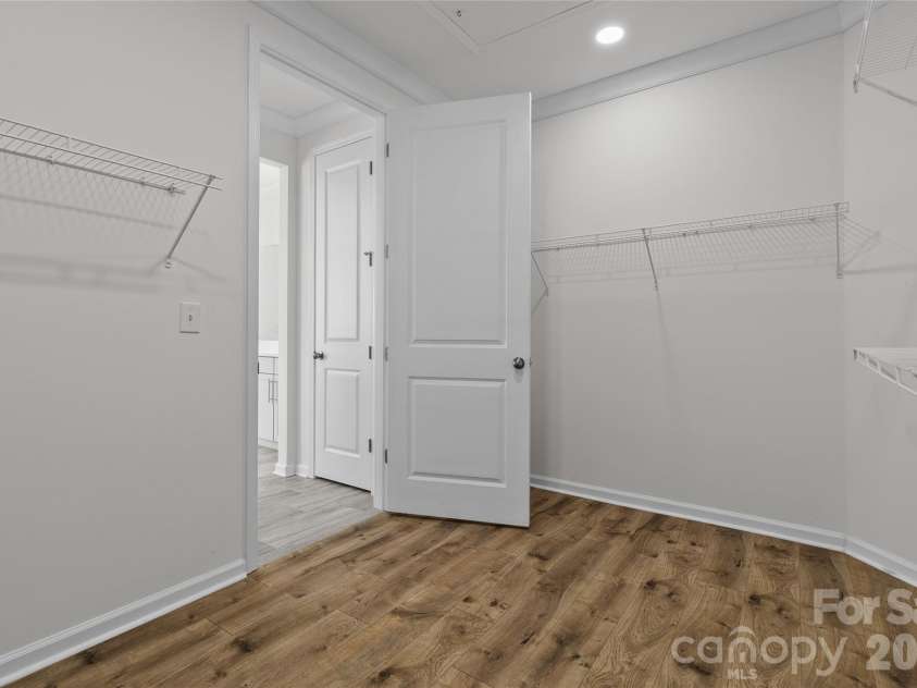 7893 Creek Park Drive, Denver, NC 28037.  MLS# CAR4420383, YatesRealty ID 50293. 