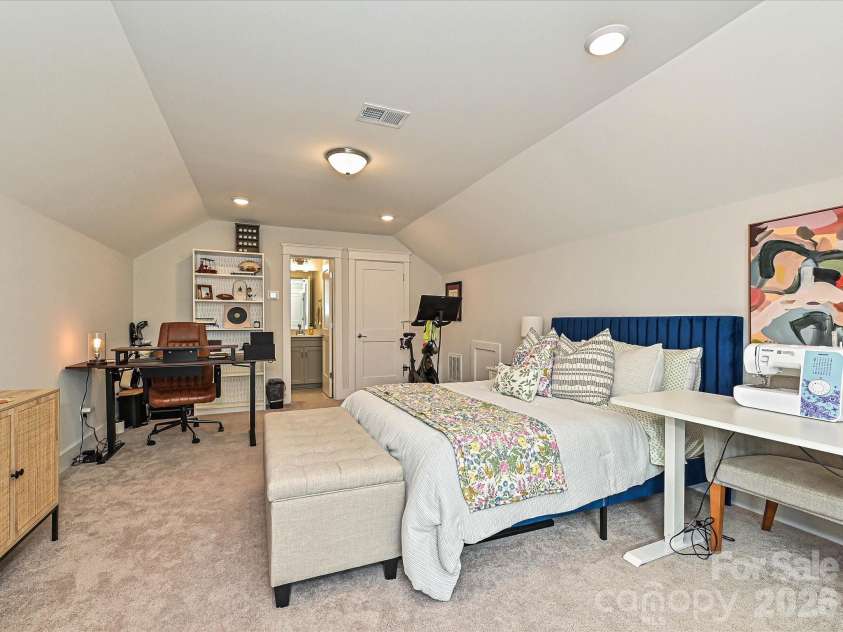 4025 Belle Landing Road, Charlotte, NC 28270.  MLS# CAR4308851, YatesRealty ID 50297. Upper Level