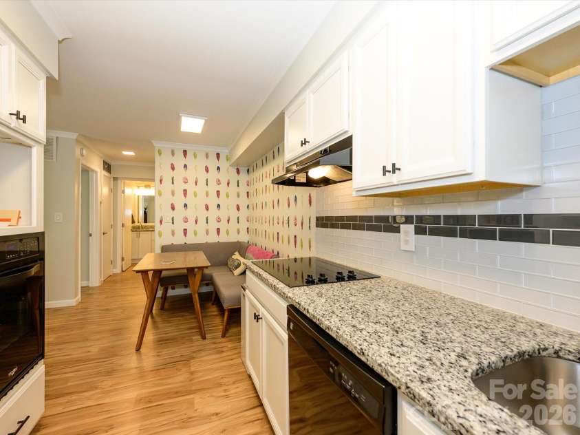 4743 Hedgemore Drive, Charlotte, NC 28209.  MLS# CAR4413983, YatesRealty ID 50299. 