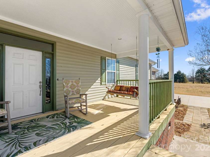 261 Nabors Road, Statesville, NC 28677.  MLS# CAR4216512, YatesRealty ID 503. 