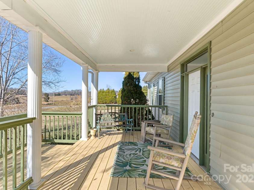 261 Nabors Road, Statesville, NC 28677.  MLS# CAR4216512, YatesRealty ID 503. 