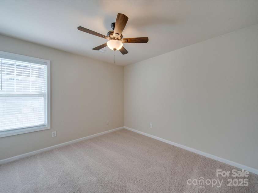 13410 Tartarian Court, Charlotte, NC 28215.  MLS# CAR4220153, YatesRealty ID 5030. 