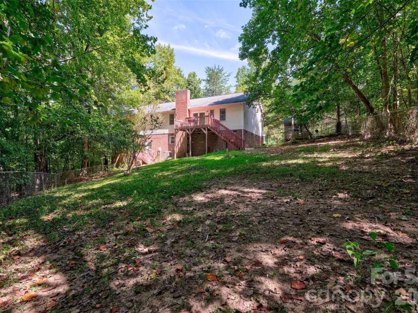 319 Don Mccarter Drive, Clover, SC 29710.  MLS# CAR4422550, YatesRealty ID 50304. 