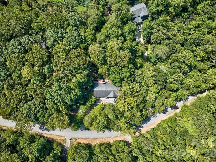 319 Don Mccarter Drive, Clover, SC 29710.  MLS# CAR4422550, YatesRealty ID 50304. 
