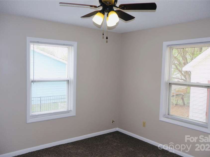 904 Brook Street, Belmont, NC 28012.  MLS# CAR4243776, YatesRealty ID 5031. 