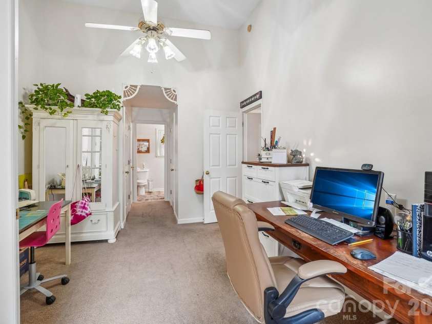 650 Creek Side Drive, Maggie Valley, NC 28751.  MLS# CAR4423775, YatesRealty ID 50310. 