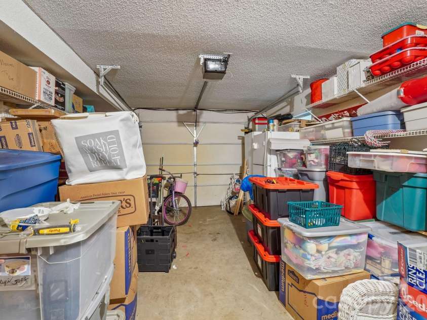 650 Creek Side Drive, Maggie Valley, NC 28751.  MLS# CAR4423775, YatesRealty ID 50310. 