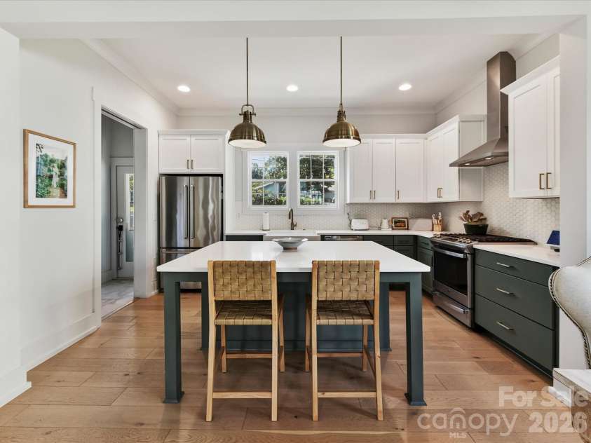 2405 Marlowe Avenue, Charlotte, NC 28208.  MLS# CAR4423166, YatesRealty ID 50312. 