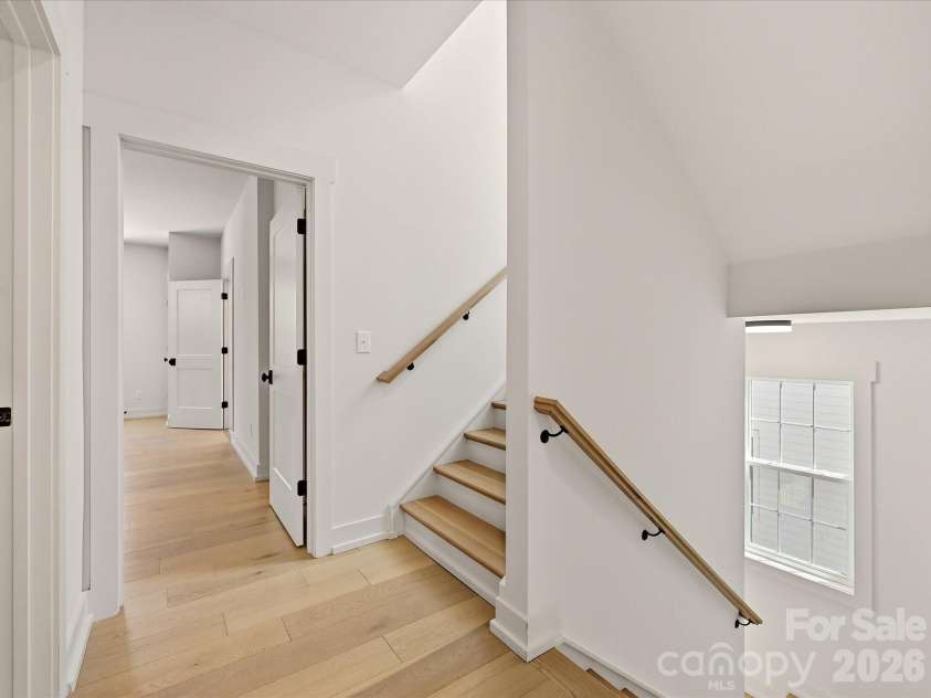 2405 Marlowe Avenue, Charlotte, NC 28208.  MLS# CAR4423166, YatesRealty ID 50312. 
