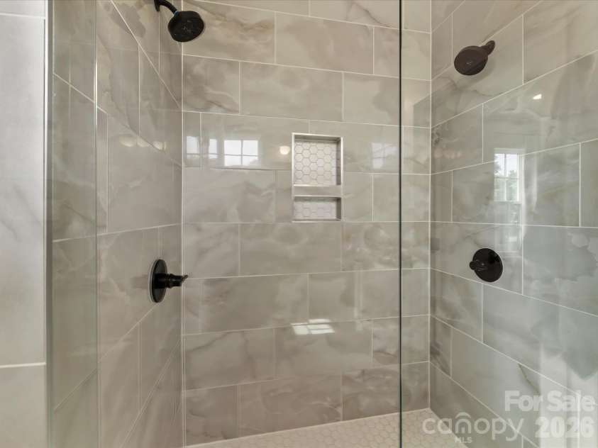 2405 Marlowe Avenue, Charlotte, NC 28208.  MLS# CAR4423166, YatesRealty ID 50312. 