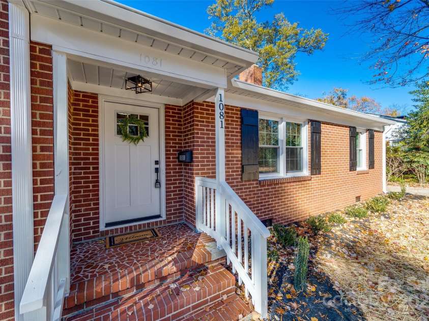 1081 Evergreen Circle, Rock Hill, SC 29732.  MLS# CAR4233766, YatesRealty ID 5032. 
