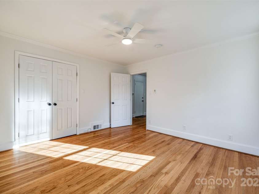 1081 Evergreen Circle, Rock Hill, SC 29732.  MLS# CAR4233766, YatesRealty ID 5032. 