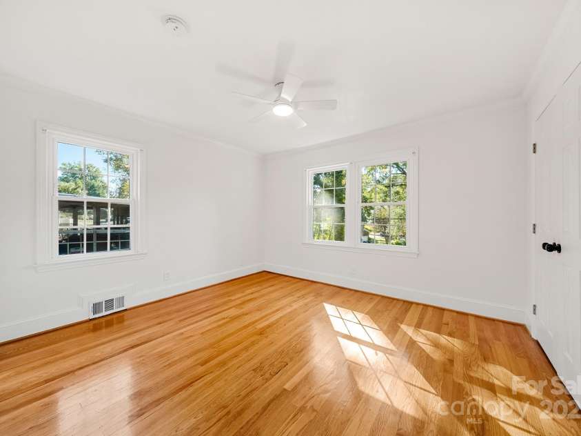 1081 Evergreen Circle, Rock Hill, SC 29732.  MLS# CAR4313632, YatesRealty ID 5032. 