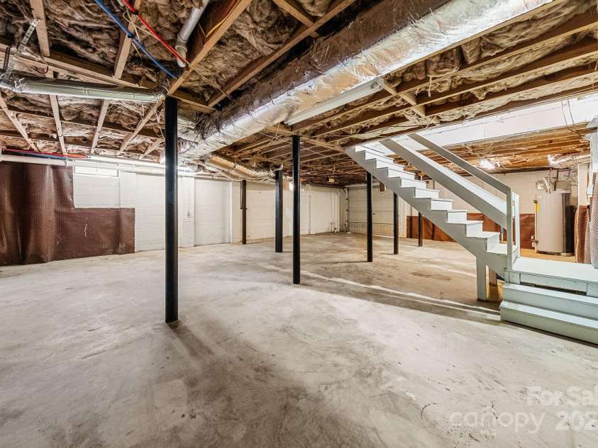 1081 Evergreen Circle, Rock Hill, SC 29732.  MLS# CAR4313632, YatesRealty ID 5032. 