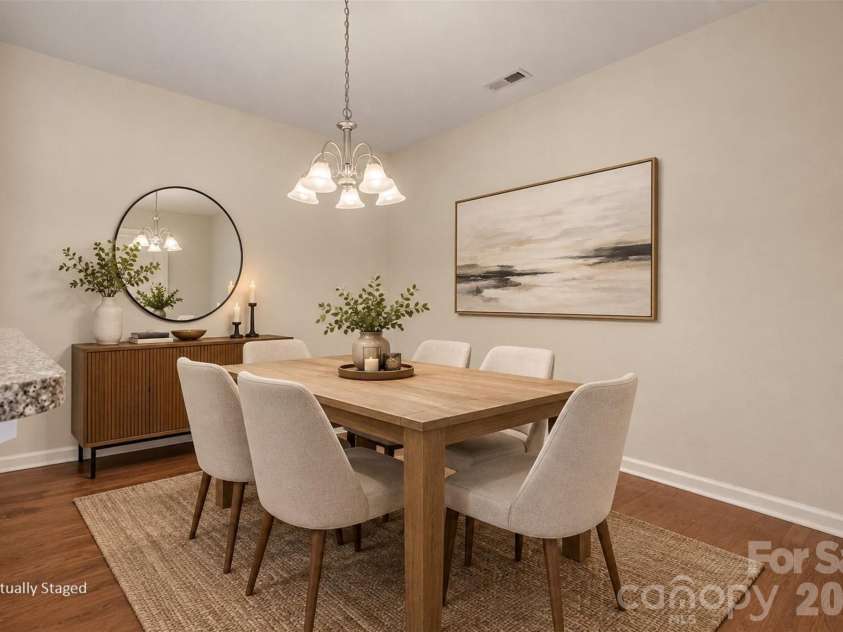 4337 Macey Lane, Rock Hill, SC 29732.  MLS# CAR4423607, YatesRealty ID 50323. Dinner parties will be fun in your 11x9 dining room.