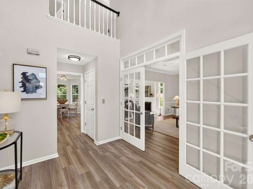 2901 Firewood Drive, Matthews, NC 28105.  MLS# CAR4422763, YatesRealty ID 50324. 