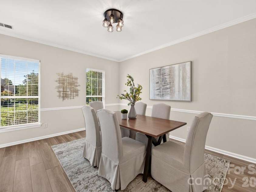 2901 Firewood Drive, Matthews, NC 28105.  MLS# CAR4422763, YatesRealty ID 50324. Lovely Spacious Dining Room!