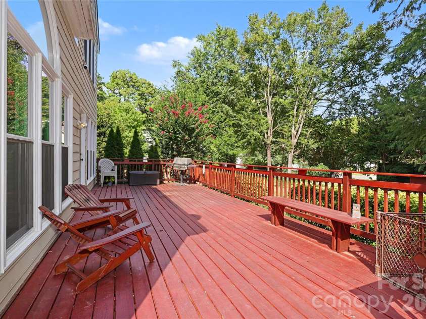 7903 Long Nook Lane, Charlotte, NC 28277.  MLS# CAR4414616, YatesRealty ID 50326. 