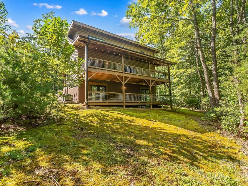 85 Trellis Drive, Nebo, NC 28761.  MLS# CAR4422991, YatesRealty ID 50327. Back of home