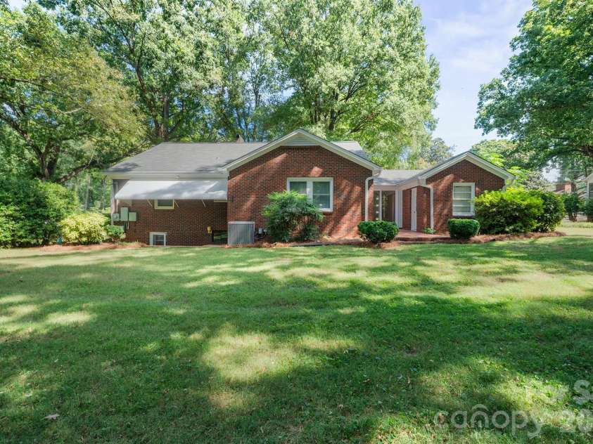 419 1st Avenue, Conover, NC 28613.  MLS# CAR4423796, YatesRealty ID 50329. 
