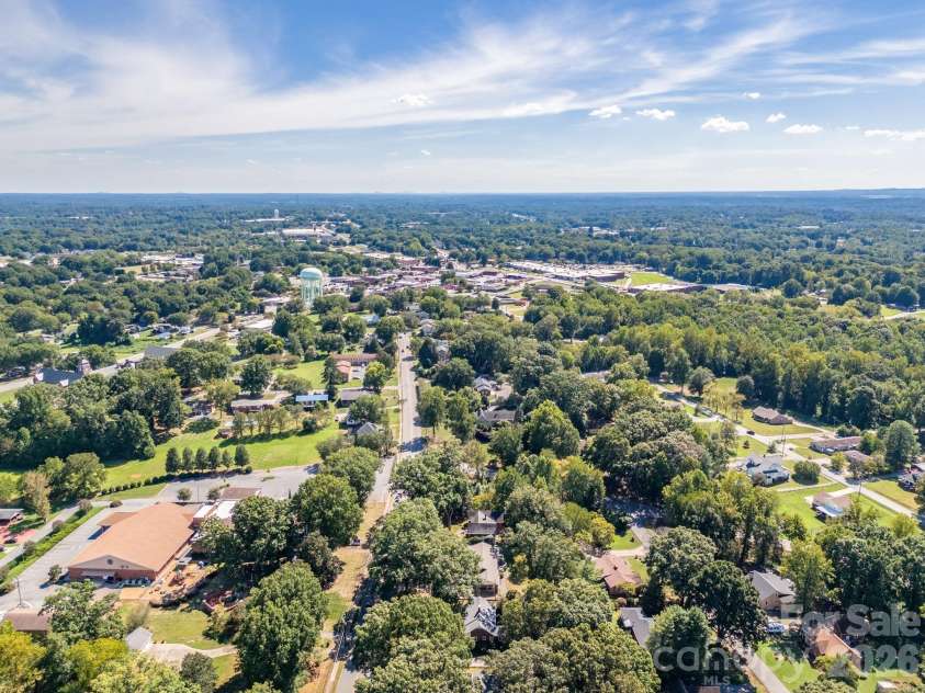 419 1st Avenue, Conover, NC 28613.  MLS# CAR4423796, YatesRealty ID 50329. 
