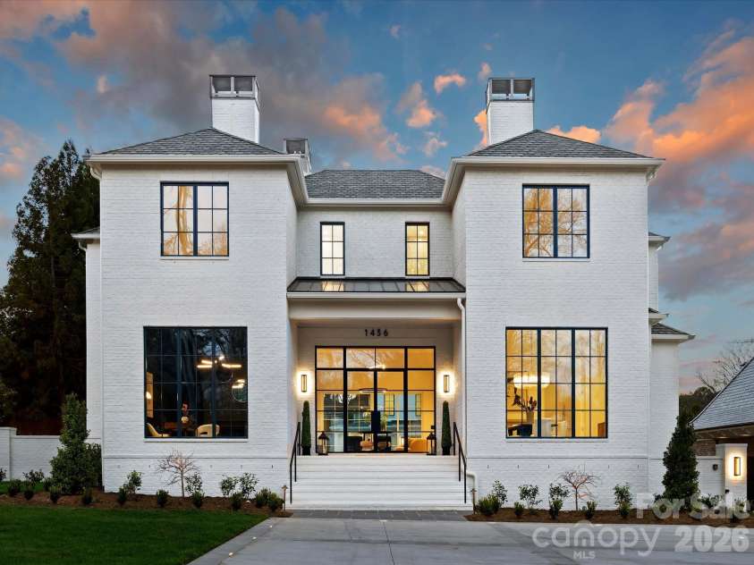 1436 Queens Road, Charlotte, NC 28207.  MLS# CAR4355549, YatesRealty ID 5033. 