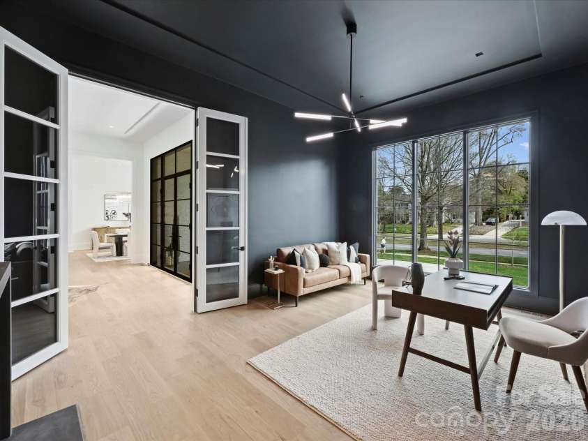 1436 Queens Road, Charlotte, NC 28207.  MLS# CAR4355549, YatesRealty ID 5033. 