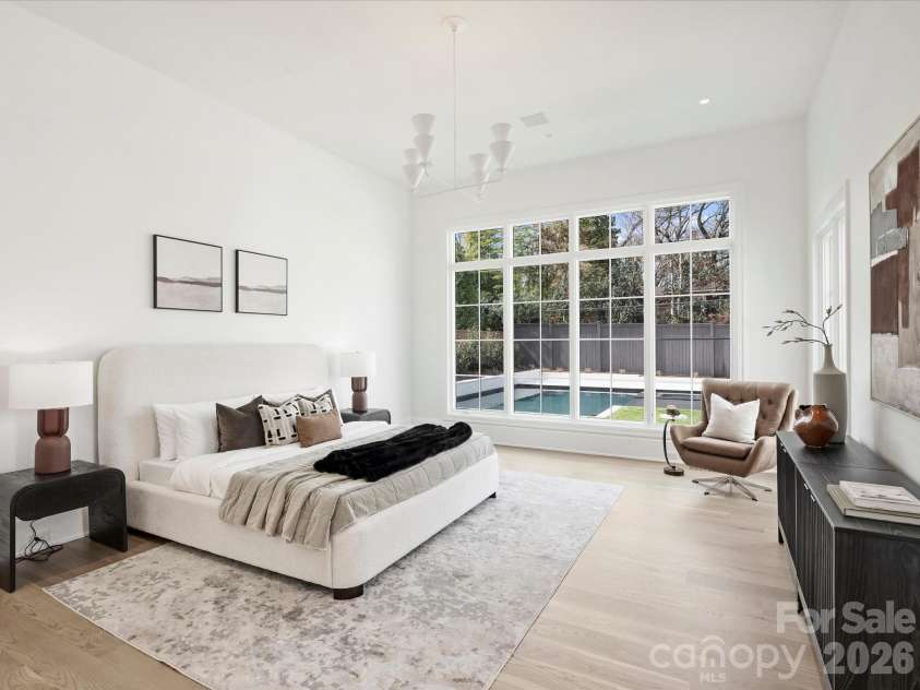 1436 Queens Road, Charlotte, NC 28207.  MLS# CAR4355549, YatesRealty ID 5033. 