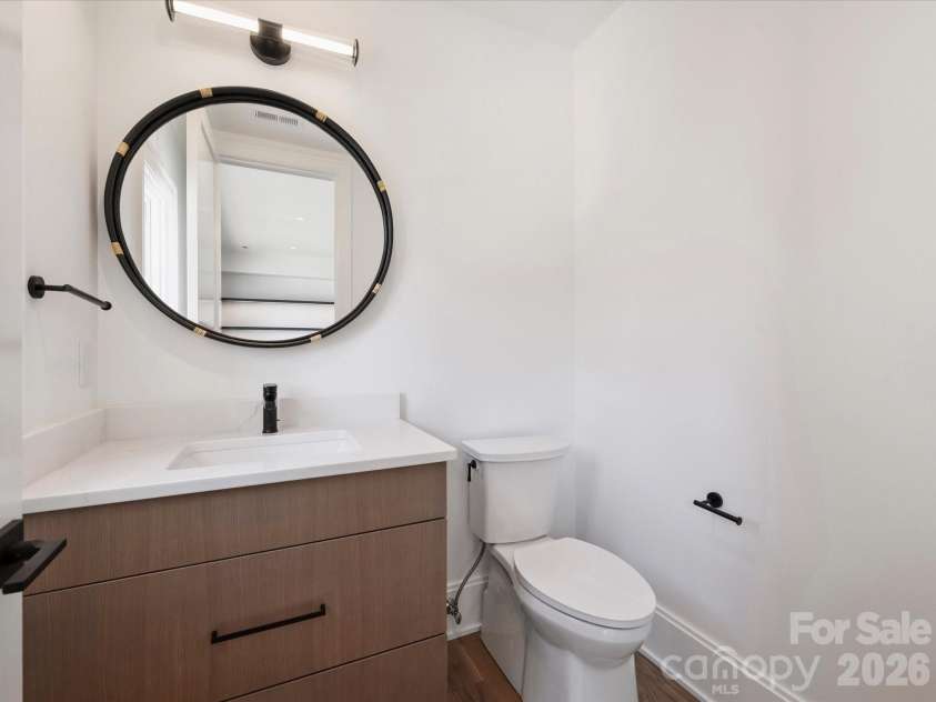 1436 Queens Road, Charlotte, NC 28207.  MLS# CAR4355549, YatesRealty ID 5033. 