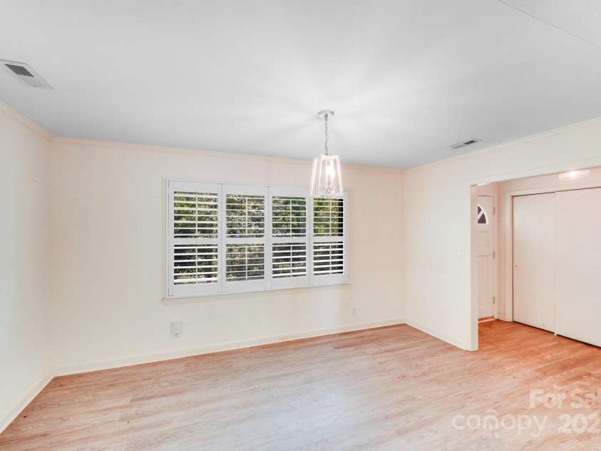4915 Huntington Farm Road, Catawba, SC 29704.  MLS# CAR4245333, YatesRealty ID 5033. 