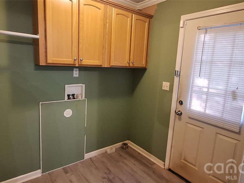120 Otto Road, Cherryville, NC 28021.  MLS# CAR4411416, YatesRealty ID 50330. Laundry Room