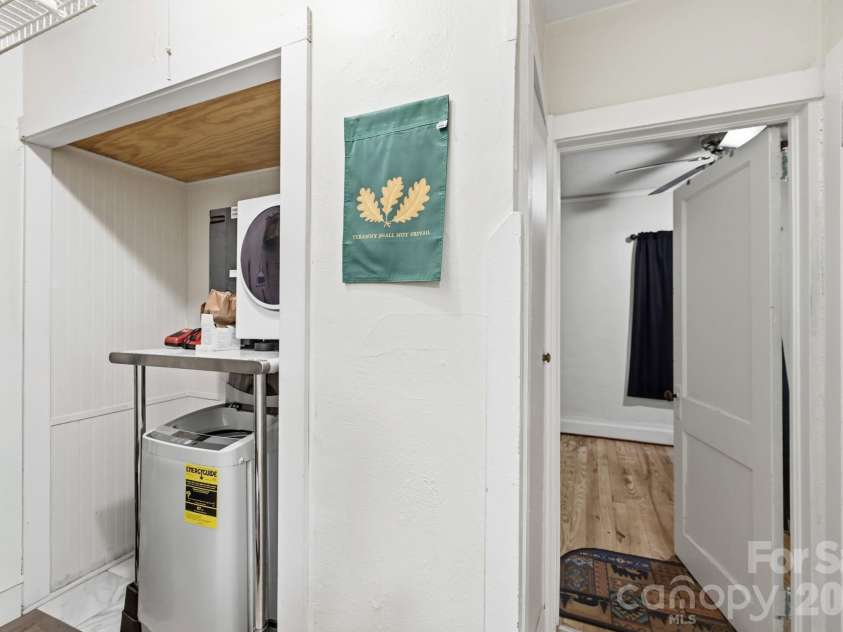 65 King Street, Asheville, NC 28804.  MLS# CAR4423788, YatesRealty ID 50332. 