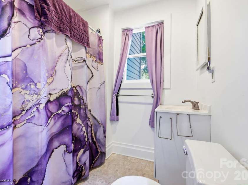 65 King Street, Asheville, NC 28804.  MLS# CAR4423788, YatesRealty ID 50332. 
