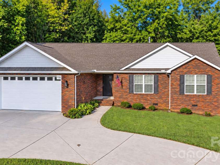 733 Salisbury Avenue, Granite Quarry, NC 28146.  MLS# CAR4423734, YatesRealty ID 50335. 